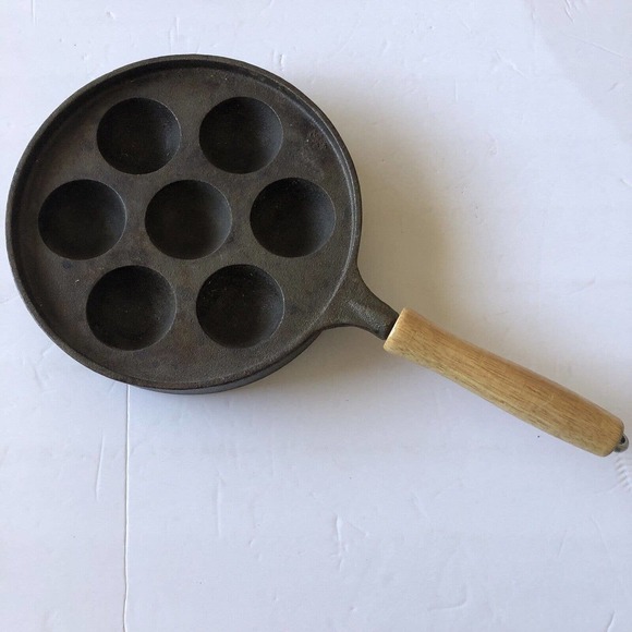 Unbranded Kitchen Vintage Cast Iron Aebleskiver Danish Cake Pan Egg